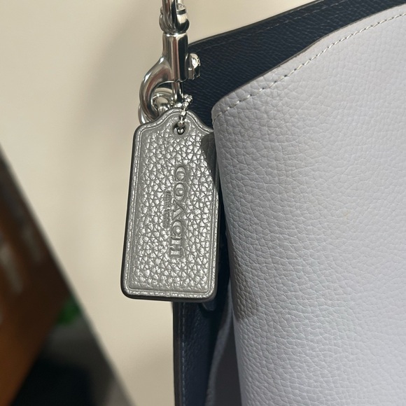 Coach Willow Shoulder Bag - Picture 4 of 11